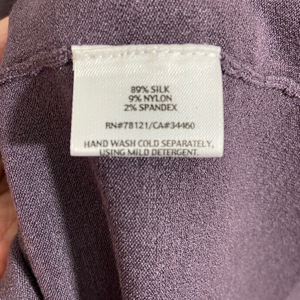 LIKE NEW — Eileen Fisher Sweater Tank Top Purple Large Silk Blend Round Neck - Picture 4 of 9